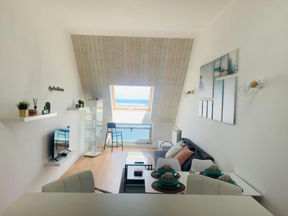 Apartamentos Lamarosa -Atico ,Vistas Al Mar Cantabrico Parking Burela Екстер'єр фото