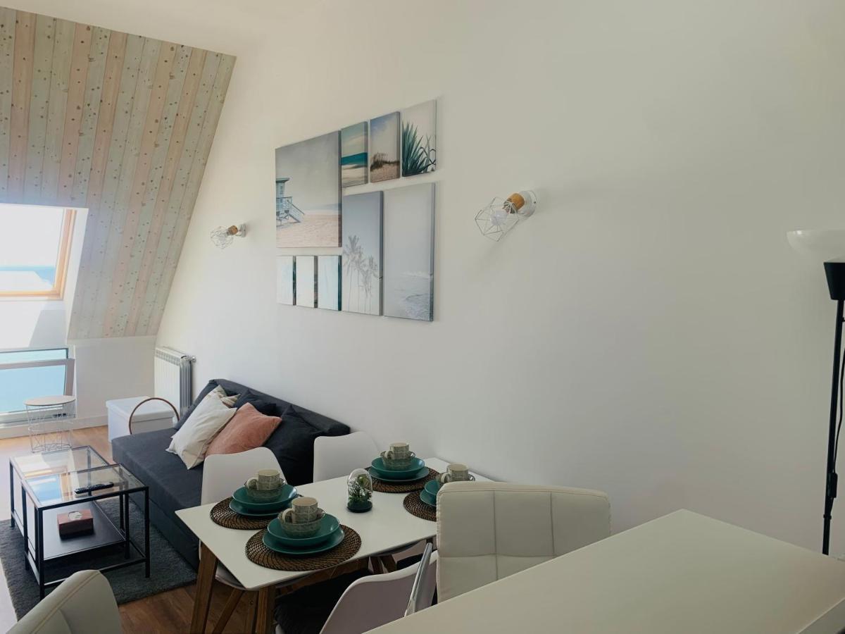 Apartamentos Lamarosa -Atico ,Vistas Al Mar Cantabrico Parking Burela Екстер'єр фото